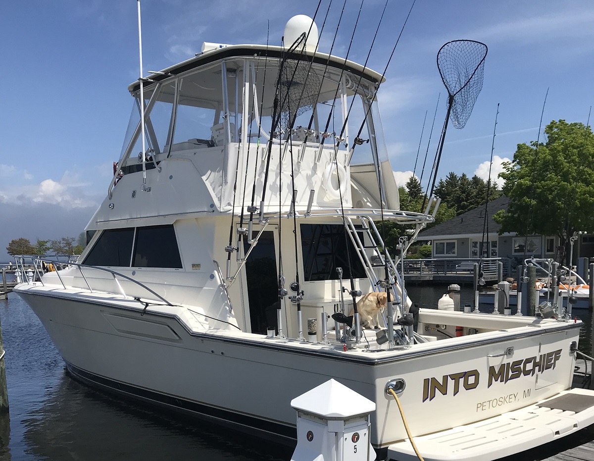 48' Tiara 4300 Charter Boat The Fastest charter boats on the Great Lakes