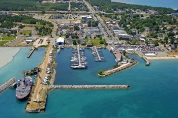 Mackinaw City Marina